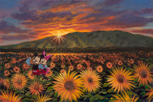 Lade das Bild in den Galerie-Viewer, Walfrido Garcia – Sunflower Selfie
